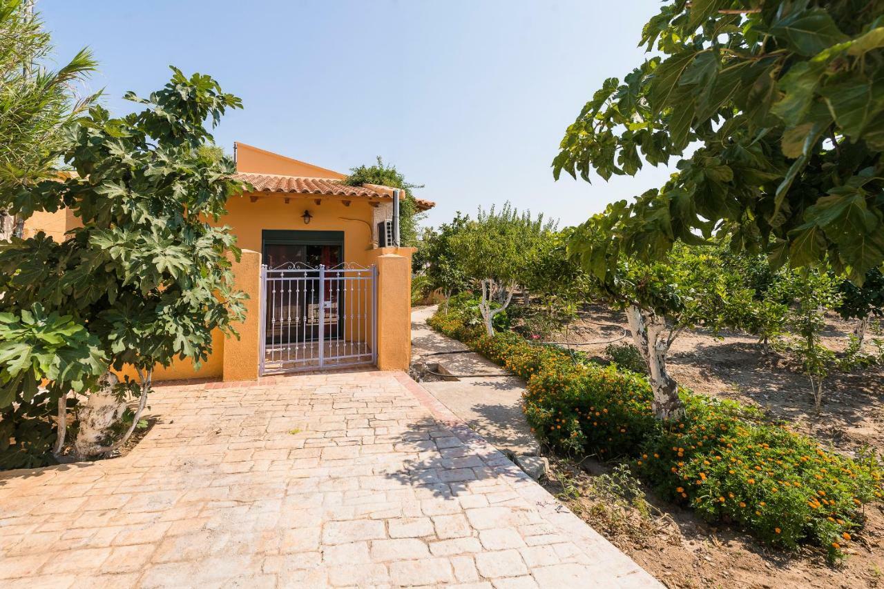Eleftherias Garden House Ferienhaus